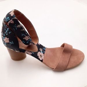 {Jeffrey Campbell} PURDY Block Heels
